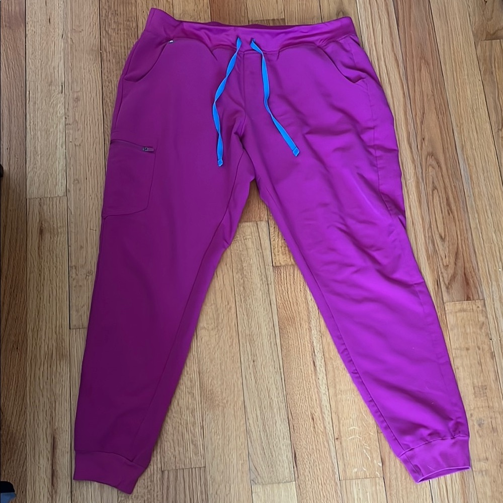 Raspberry figs Zamora Jogger scrub Pants with Blue Drawstring tall length
